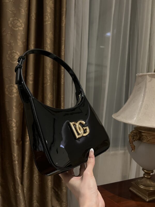Dolce & Gabban Underarm Bag-Black-22cm with original box free shipping