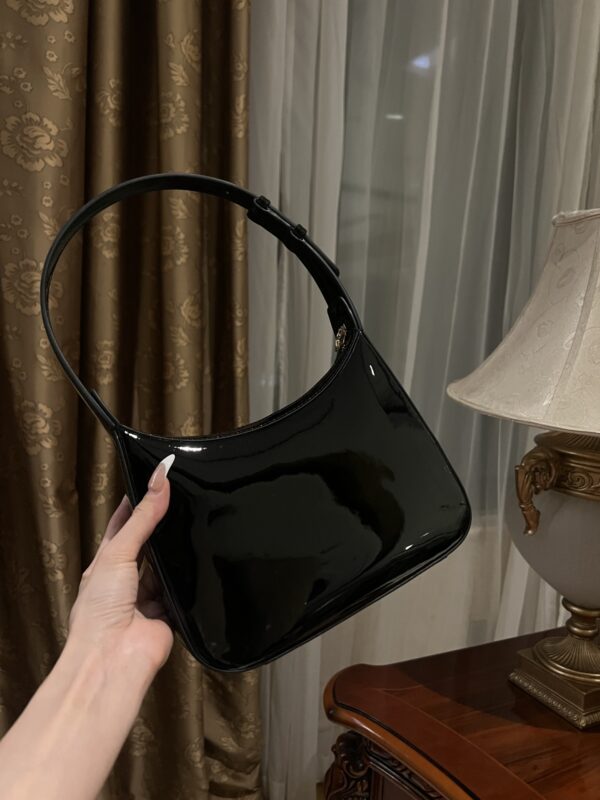 Dolce & Gabban Underarm Bag-Black-22cm with original box free shipping