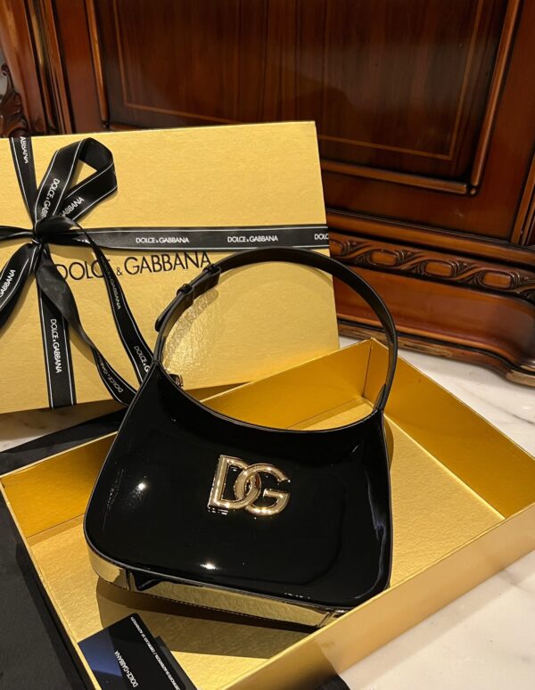 Dolce & Gabban Underarm Bag-Black-22cm with original box free shipping