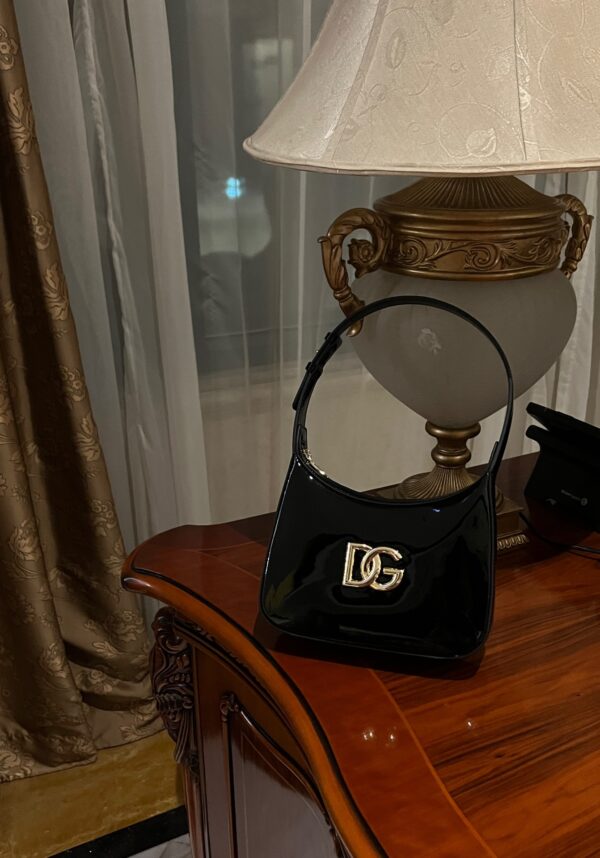 Dolce & Gabban Underarm Bag-Black-22cm with original box free shipping