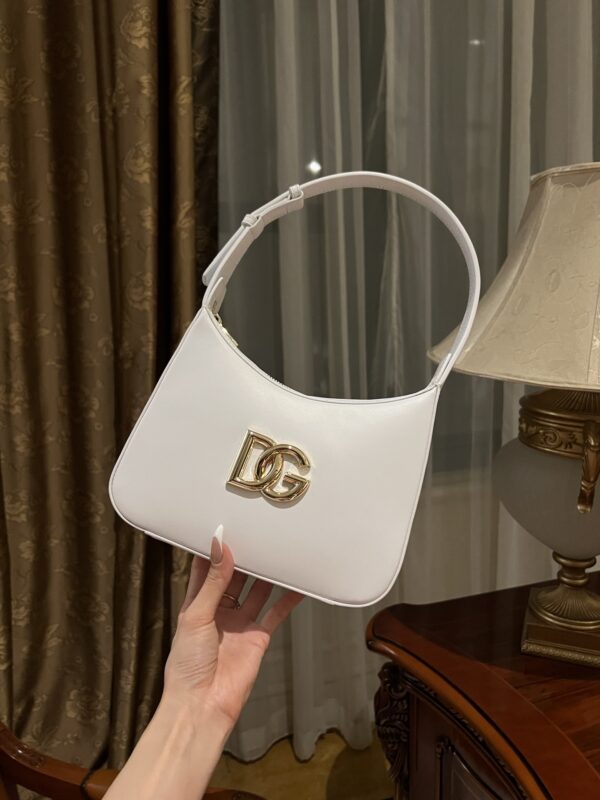 Dolce & Gabban Underarm Bag-White-22cm with original box free shipping
