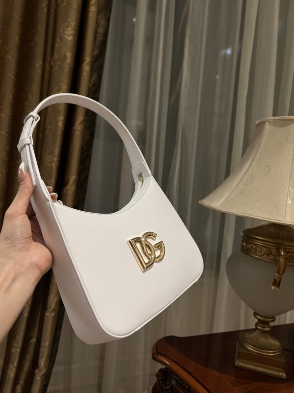 Dolce & Gabban Underarm Bag-White-22cm with original box free shipping