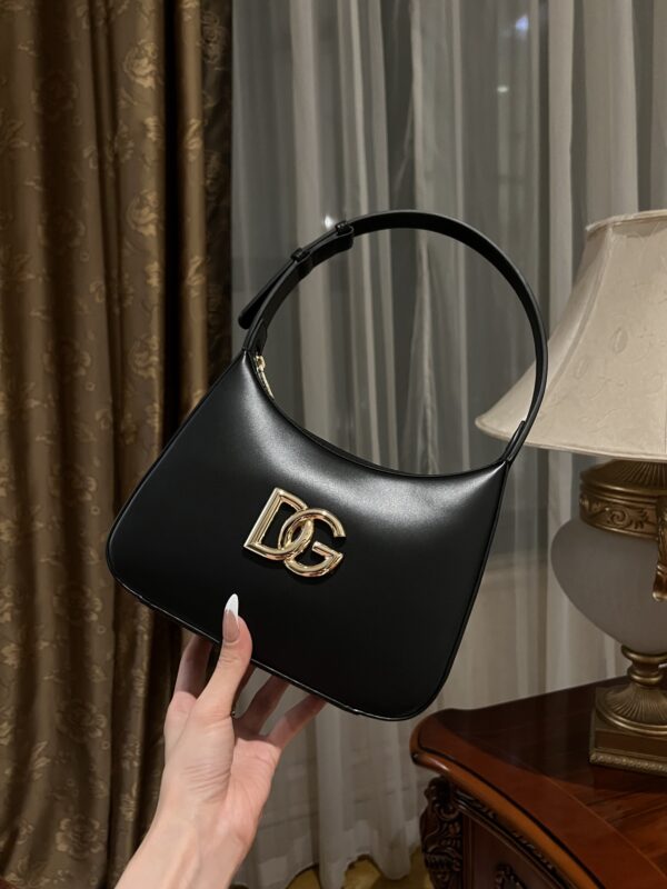 Dolce & Gabban Underarm Bag-Black-22cm with original box free shipping