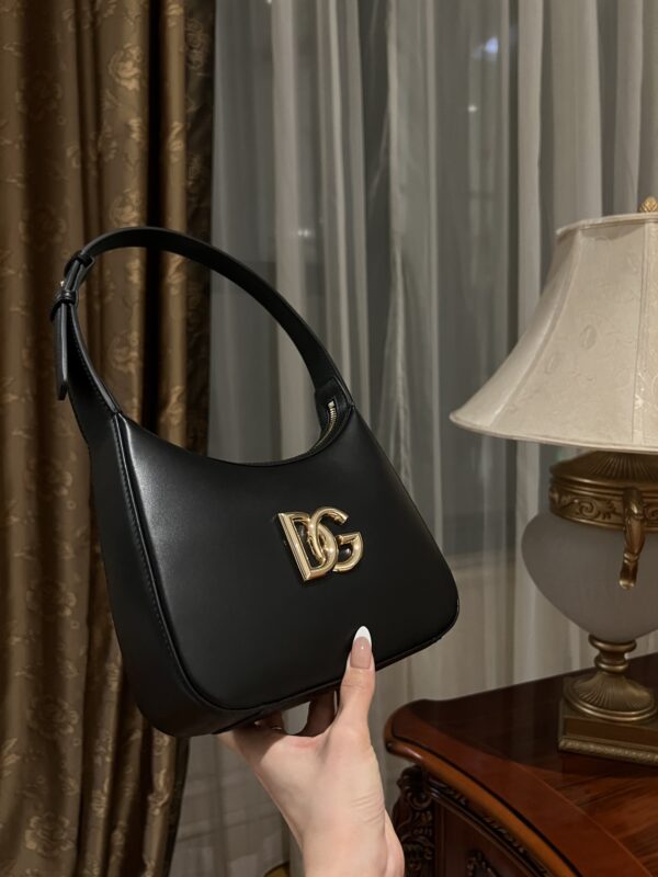 Dolce & Gabban Underarm Bag-Black-22cm with original box free shipping