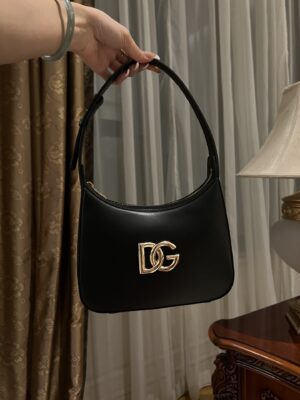 Dolce & Gabban Underarm Bag-Black-22cm with original box free shipping