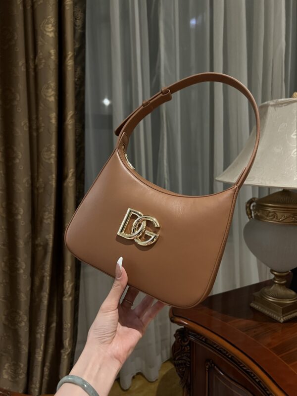 Dolce & Gabban Underarm Bag-Yellow-22cm with original box free shipping