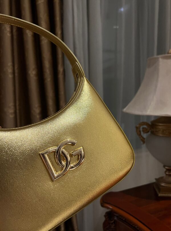 Dolce & Gabban Underarm Bag-Golden-22cm with original box free shipping