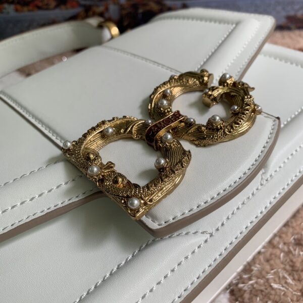 Dolce & Gabban  a Baroque-style Amore-White-27cm free shipping