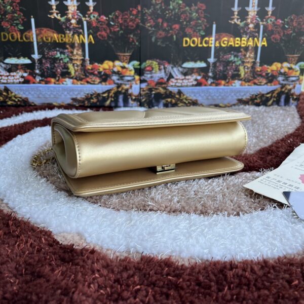 Dolce & Gabban  a Baroque-style Golden-G 21cm free shipping