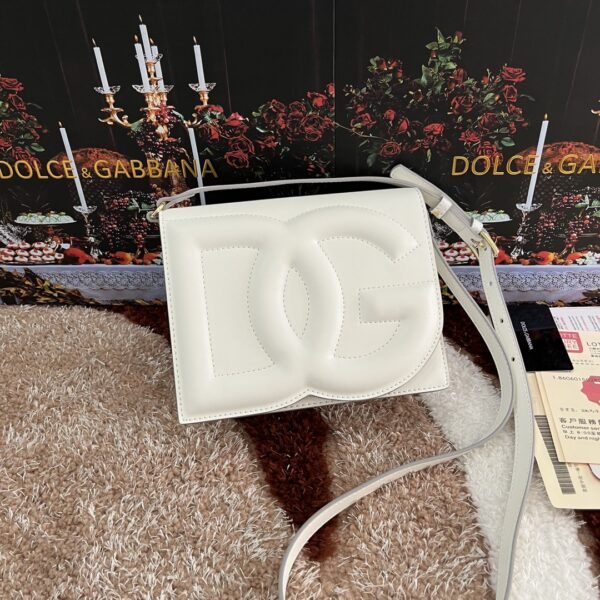 Dolce & Gabban  New Singlebag -White-20cm  free shipping