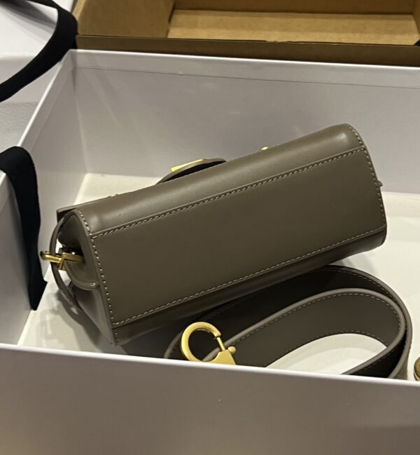 Balmain original single cowhide genuine leather  Women's Bag-19cm with original box free shipping