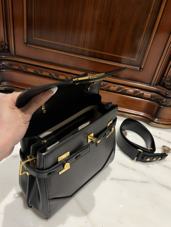 Balmain original single cowhide genuine leather  Women's Bag-23cm Black with original box free shipping