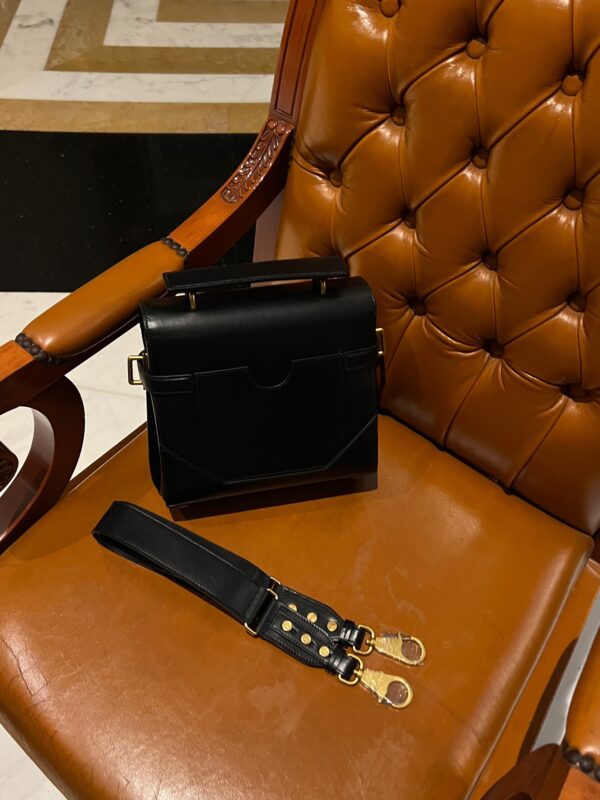 Balmain original single cowhide genuine leather  Women's Bag-23cm Black with original box free shipping