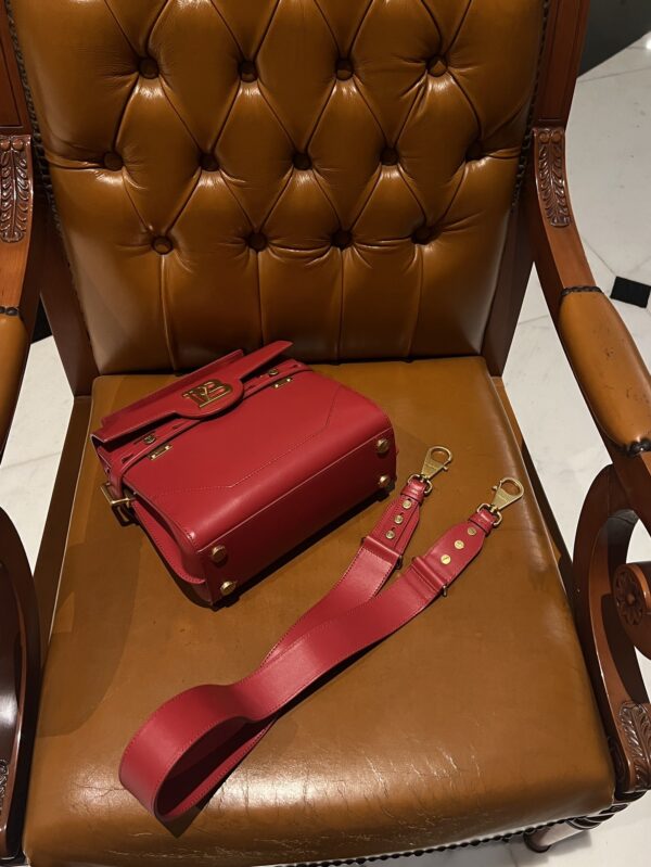 Balmain original single cowhide genuine leather  Women's Bag-23cm with original box free shipping