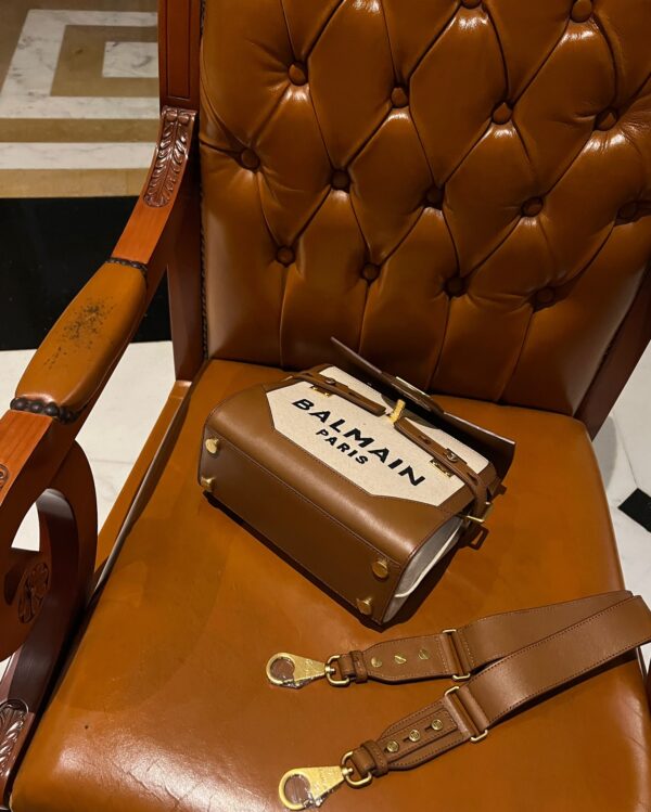 Balmain original single Women's Bag-23cm with original box free shipping