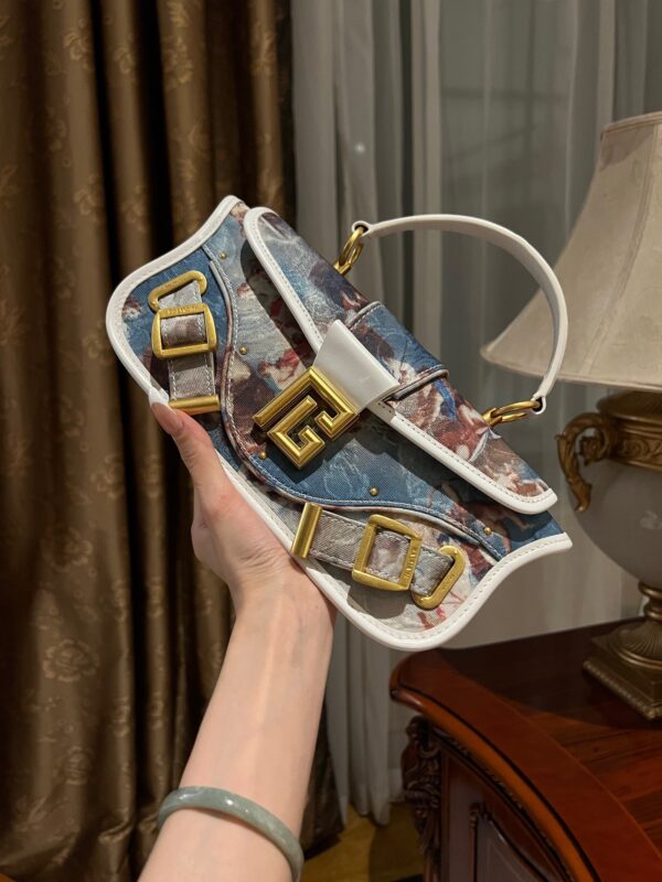Balmain original single Women's Bag-26cm with original box free shipping