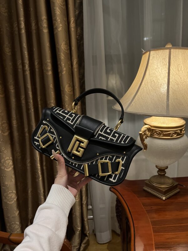 Balmain original single Women's Bag-26cm with original box free shipping