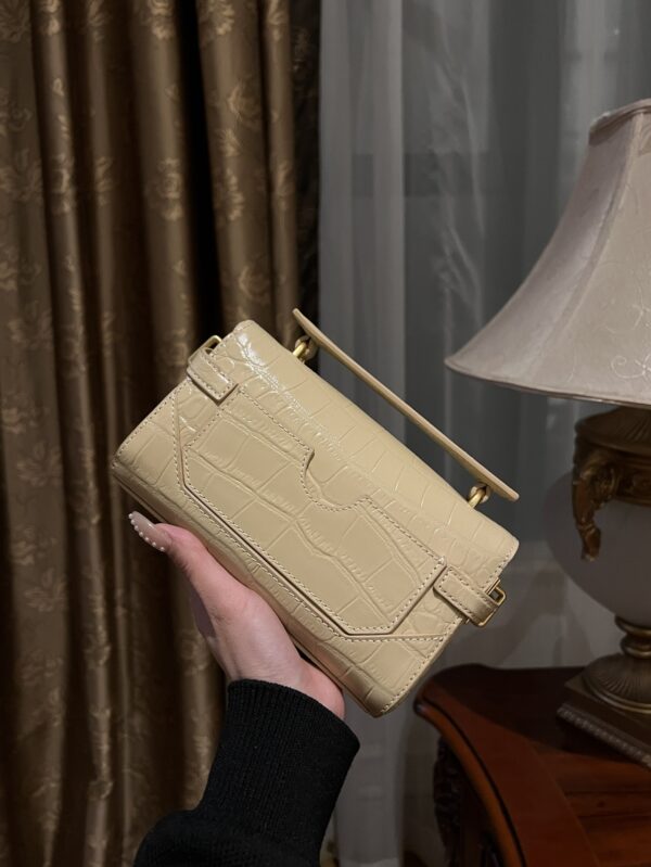 Balmain original single cowhide genuine leather crocodile pattern  Women's Bag-19cm with original box free shipping