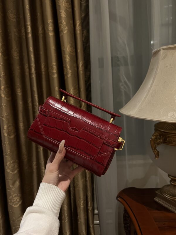 Balmain original single cowhide genuine leather crocodile pattern  Women's Bag-19cm with original box free shipping