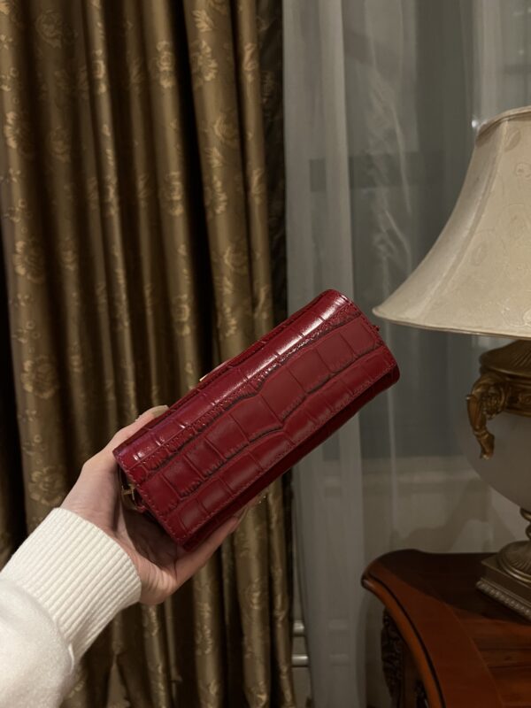 Balmain original single cowhide genuine leather crocodile pattern  Women's Bag-19cm with original box free shipping