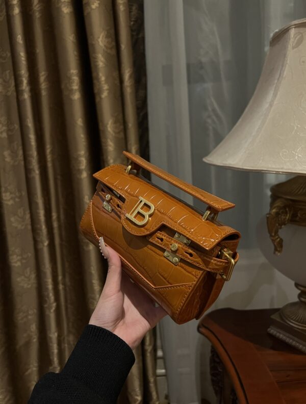 Balmain original single cowhide genuine leather crocodile pattern  Women's Bag-19cm with original box free shipping