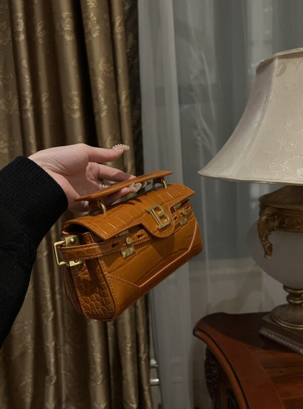 Balmain original single cowhide genuine leather crocodile pattern  Women's Bag-19cm with original box free shipping