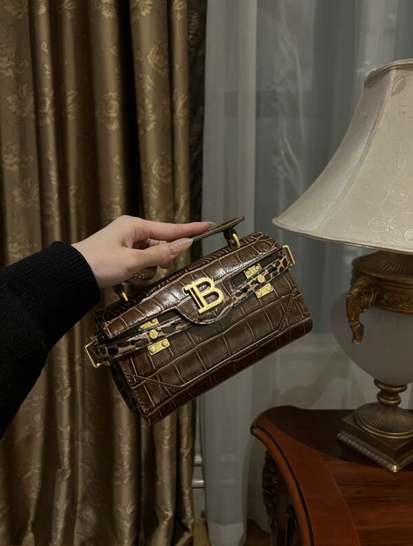 Balmain original single cowhide genuine leather crocodile pattern  Women's Bag-19cm with original box free shipping