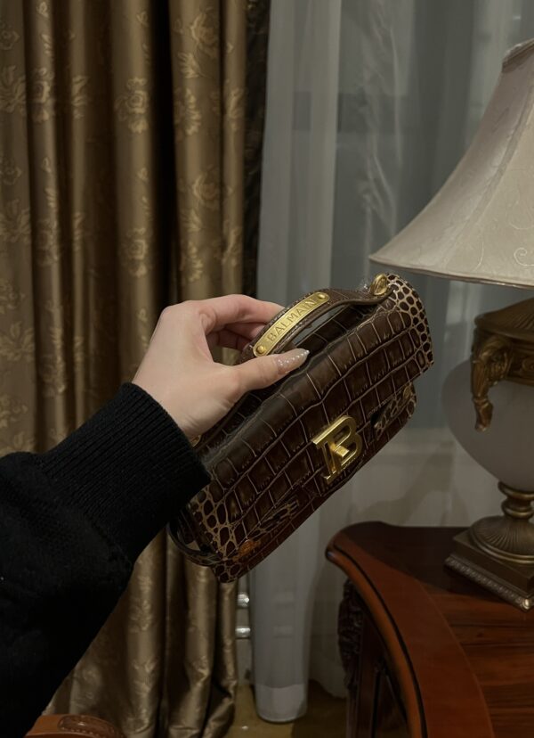 Balmain original single cowhide genuine leather crocodile pattern  Women's Bag-23cm with original box free shipping
