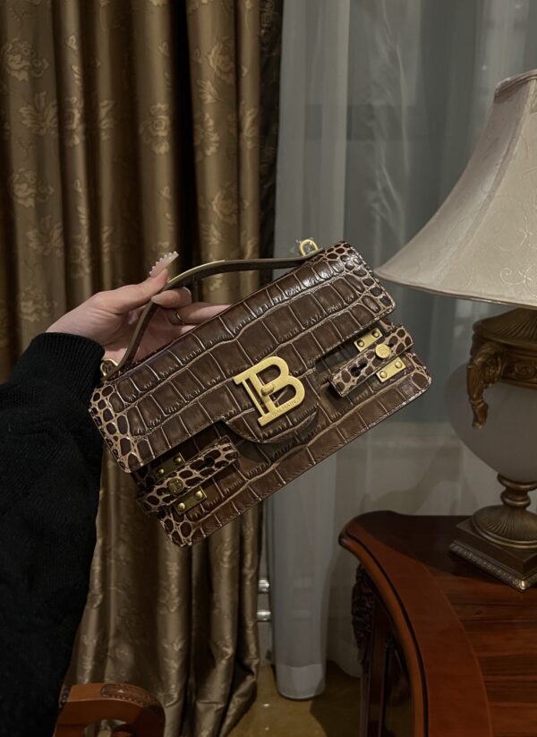 Balmain original single cowhide genuine leather crocodile pattern  Women's Bag-23cm with original box free shipping