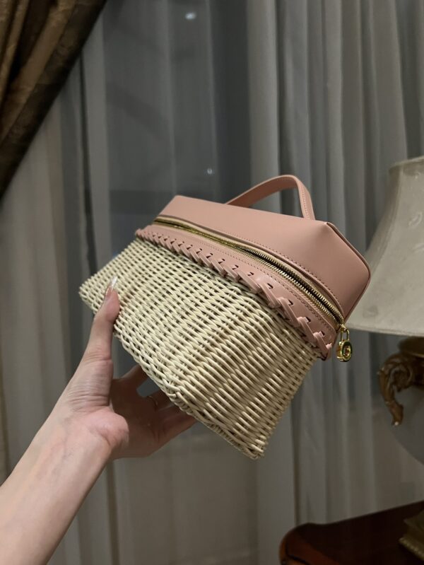 New! Loro Piana  Small-Size Rattan Bag, Global Limited Edition -L27cm with original box free shipping