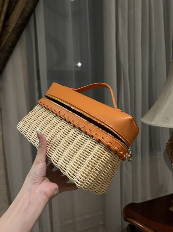 New! Loro Piana  Small-Size Rattan Bag, Global Limited Edition -L27cm with original box free shipping