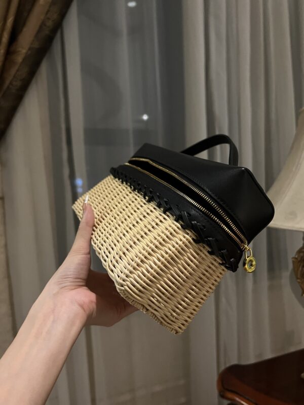 New! Loro Piana  Small-Size Rattan Bag, Global Limited Edition -L27cm with original box free shipping