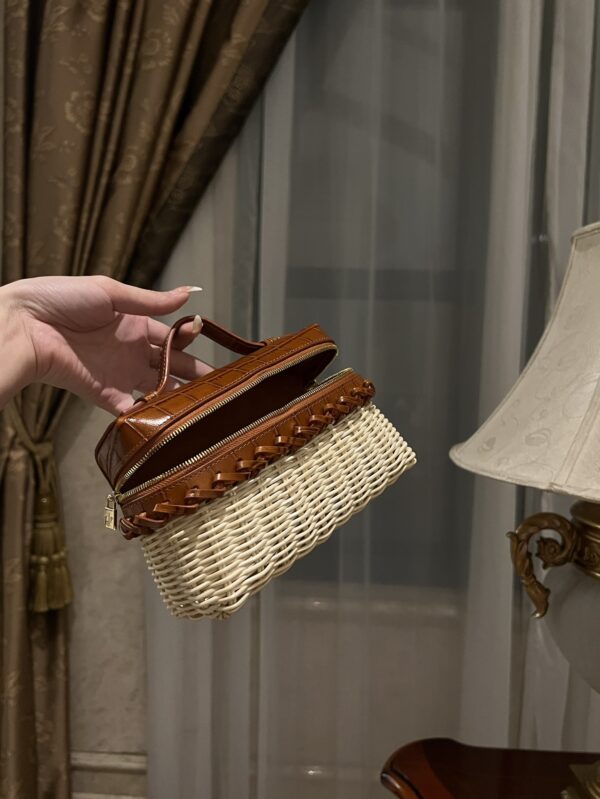 New! Loro Piana  Small-Size Rattan Bag, Global Limited Edition -L19cm with original box free shipping
