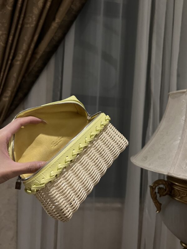 New! Loro Piana  Small-Size Rattan Bag, Global Limited Edition -L19cm with original box free shipping