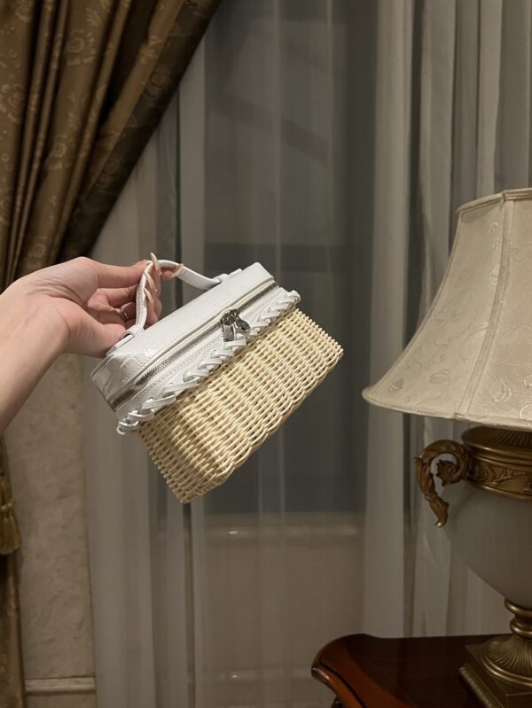 New! Loro Piana  Small-Size Rattan Bag, Global Limited Edition -L19cm with original box free shipping