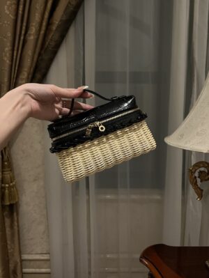 New! Loro Piana  Small-Size Rattan Bag, Global Limited Edition -L19cm with original box free shipping