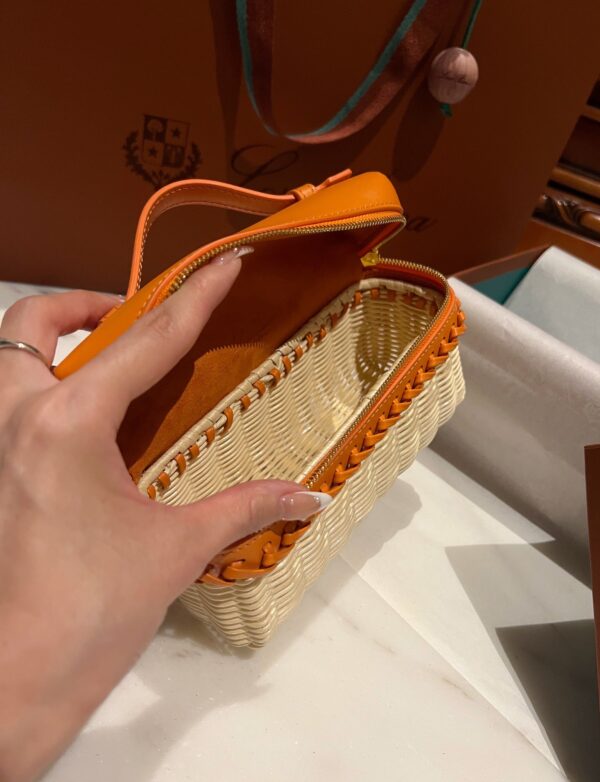 New! Loro Piana  Small-Size Rattan Bag, Global Limited Edition -L19cm with original box free shipping