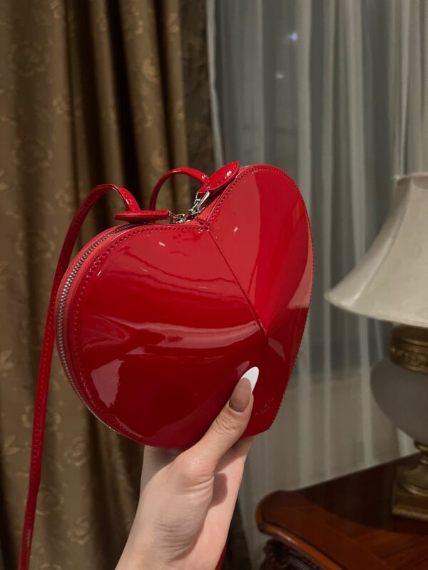 ALAlA LE CEUR The most popular heart-shaped bag -L21cm with original box free shipping