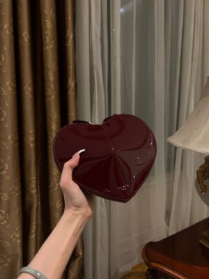 ALAlA LE CEUR The most popular heart-shaped bag -L21cm with original box free shipping