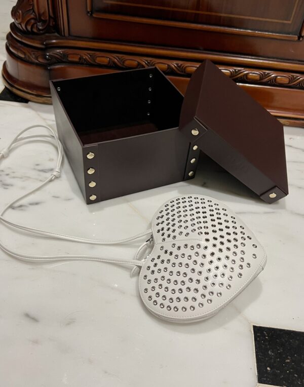 ALAlA LE CEUR The most popular heart-shaped bag -L21cm with original box free shipping