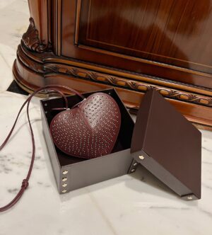 ALAlA LE CEUR The most popular heart-shaped bag -L21cm with original box free shipping