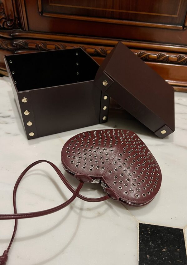 ALAlA LE CEUR The most popular heart-shaped bag -L21cm with original box free shipping