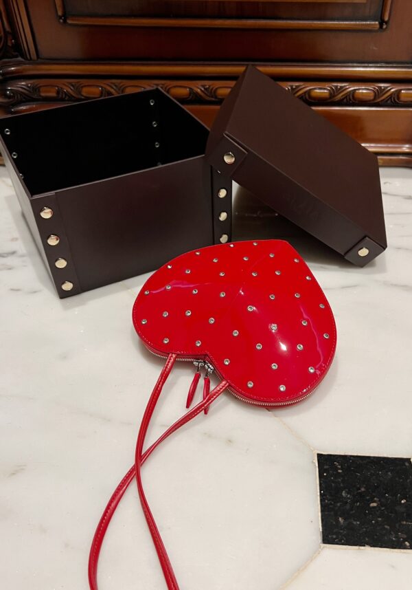 ALAlA LE CEUR The most popular heart-shaped bag -L21cm with original box free shipping