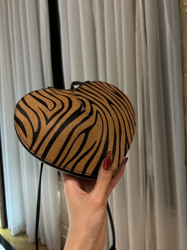 ALAlA LE CEUR The most popular heart-shaped bag -L21cm with original box free shipping