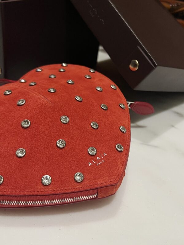 ALAlA LE CEUR The most popular heart-shaped bag -L21cm with original box free shipping