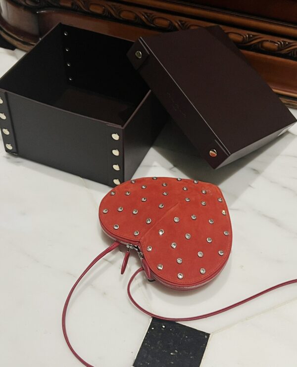 ALAlA LE CEUR The most popular heart-shaped bag -L21cm with original box free shipping