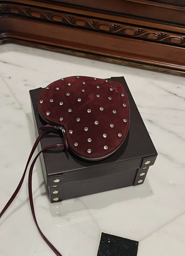 ALAlA LE CEUR The most popular heart-shaped bag -L21cm with original box free shipping