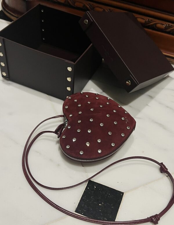 ALAlA LE CEUR The most popular heart-shaped bag -L21cm with original box free shipping