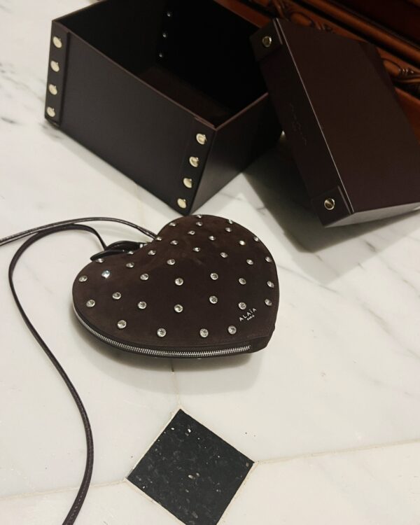 ALAlA LE CEUR The most popular heart-shaped bag -L21cm with original box free shipping
