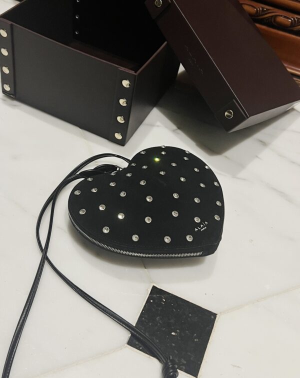 ALAlA LE CEUR The most popular heart-shaped bag -L21cm with original box free shipping